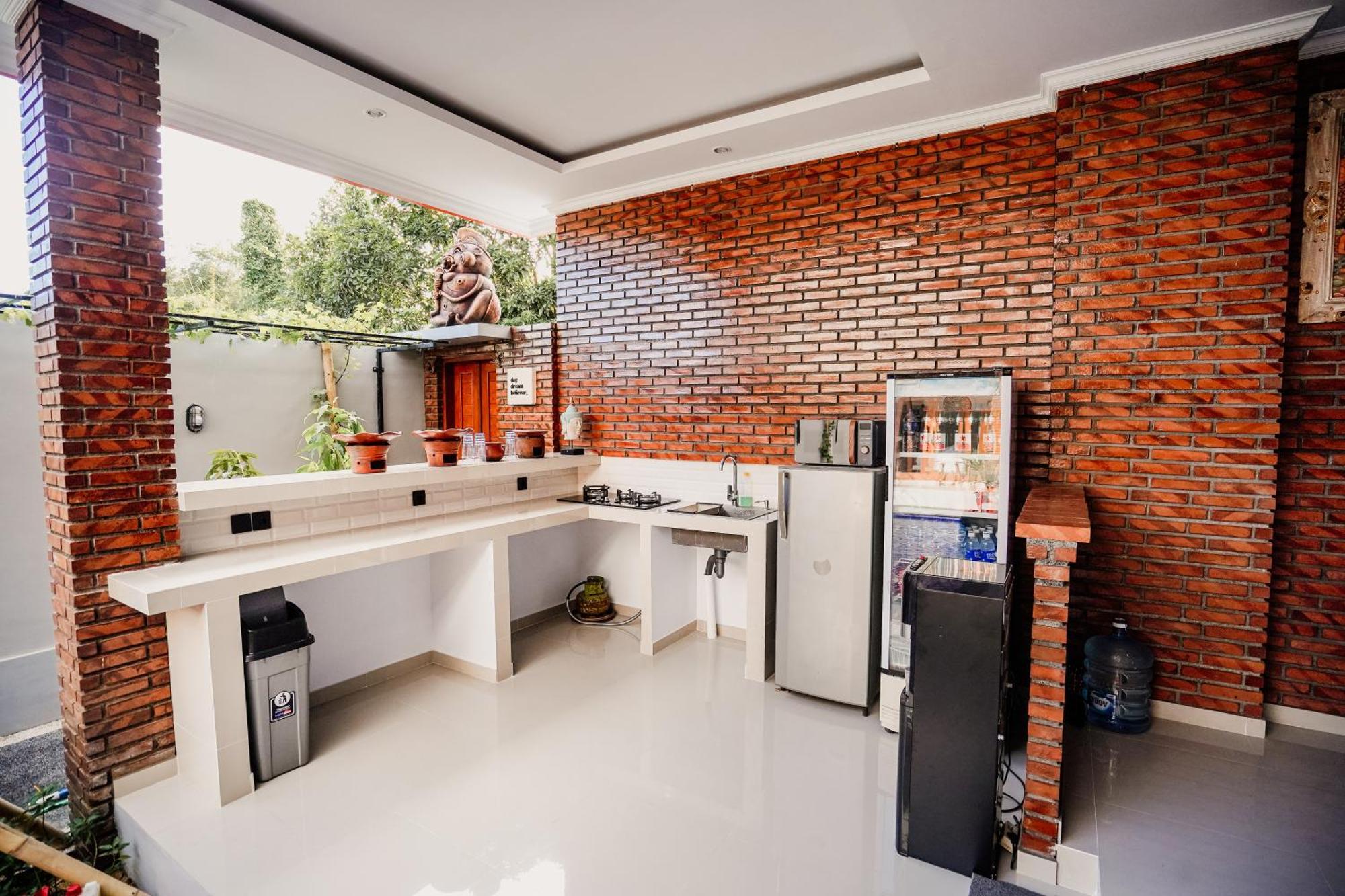 Pondok Yogi Guest House Canggu Ngoại thất bức ảnh